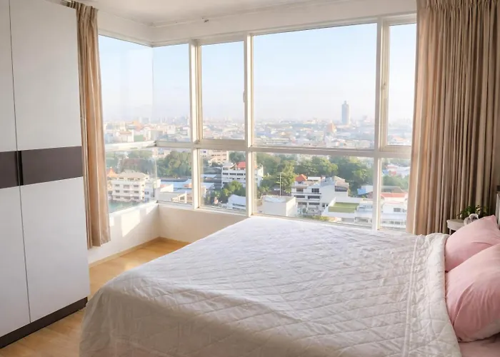 Apartment Hive Sathorn Skycorner Suite, Bts And 7-11 Front Bangkok