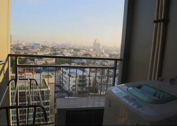 Hive Sathorn Skycorner Suite, Bts And 7-11 Front * Bangkok